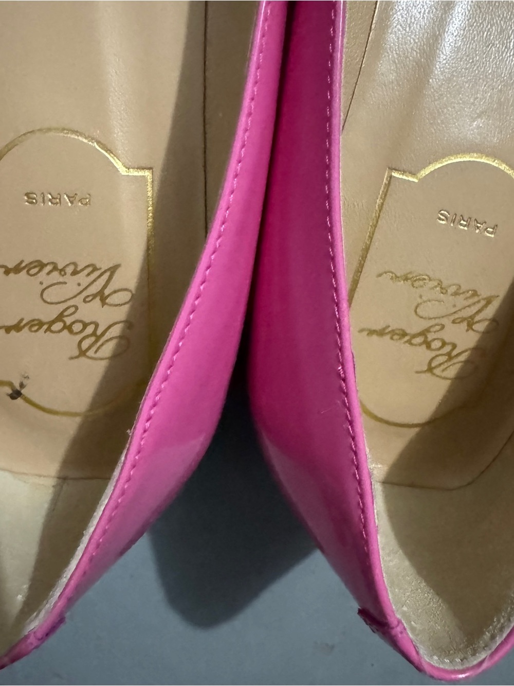 Roger Vivier Pink Patent Leather Square-Toe Buckle Flats - Picture 10 of 11